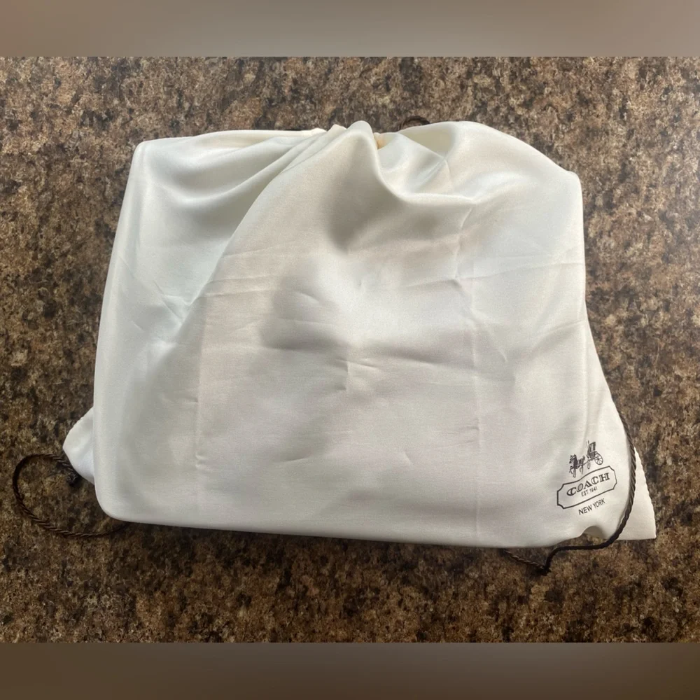 Coach Willis Mahogany Brown Leather Bag Vintage Brass/Gold Hardware Dust Bag Box - Picture 3 of 16